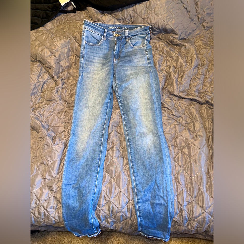 American Eagle Hi-Rise Jegging